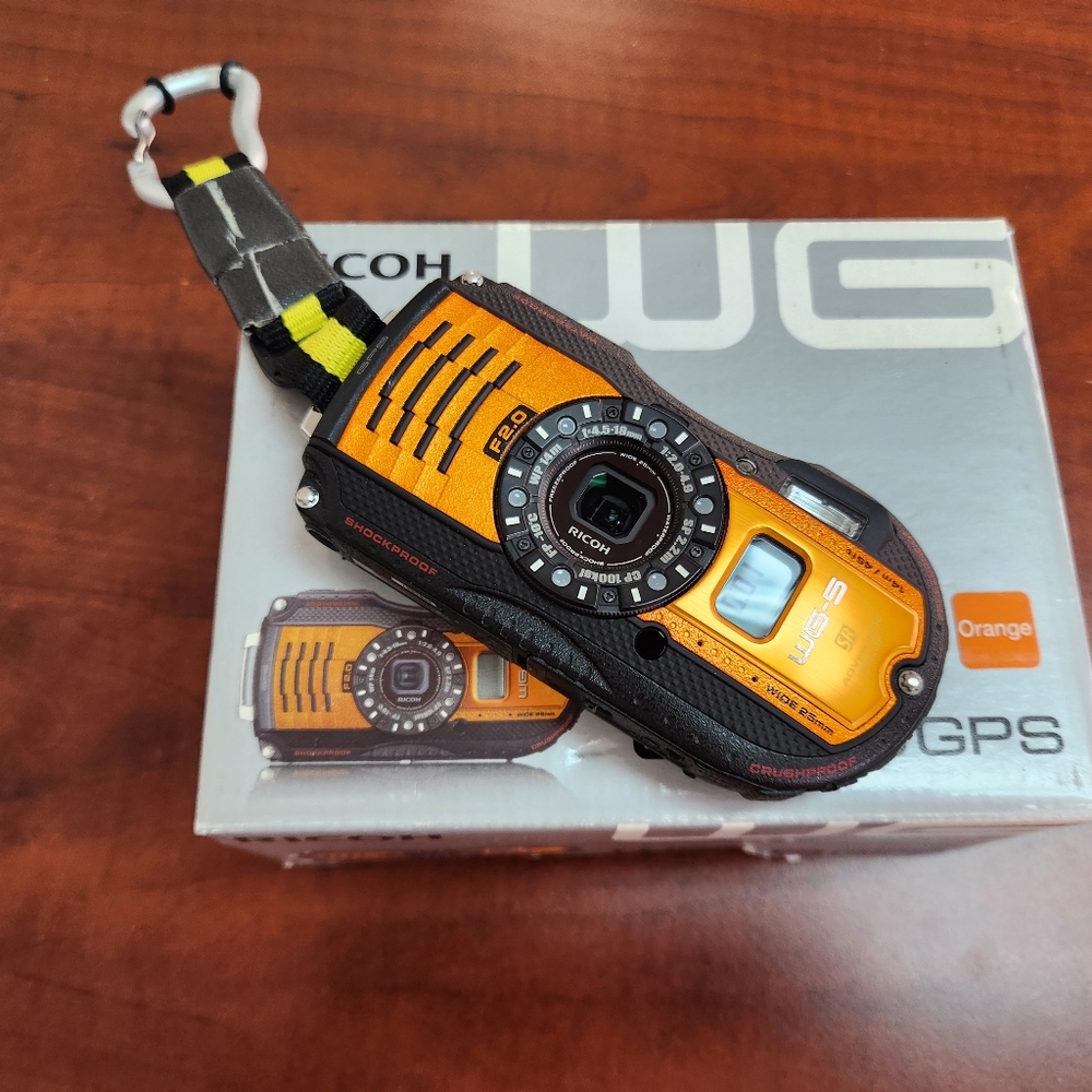 Ricoh wg-5